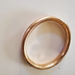 Antique gold filled clasp bracelet